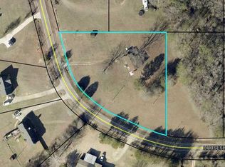 203 Horseshoe Bend Cir, Griffin, GA 30223