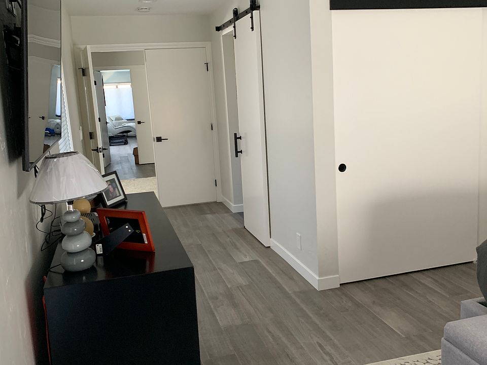 1st image of 15647 Calistoga Dr