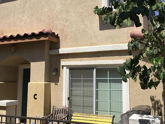 3rd image of 25812 Iris Ave Unit C