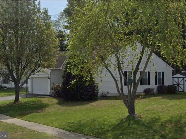 28 Houston St, Dover, DE 19901