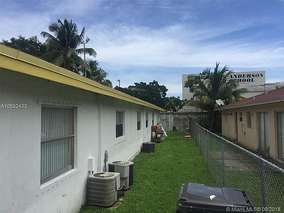 5th image of 4110 NW 30th Ter