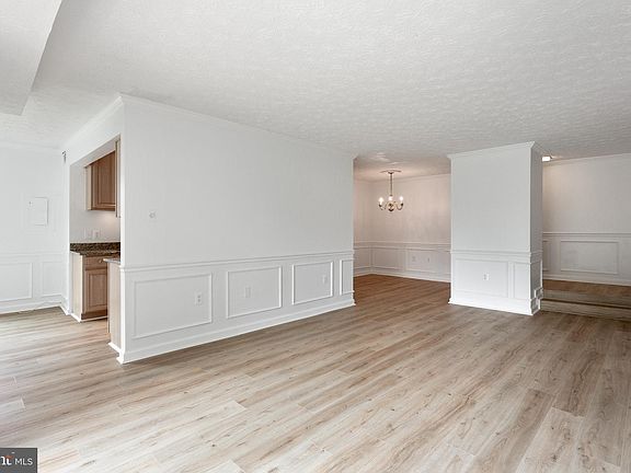 5th image of 7830 Hanover Pkwy APT 203