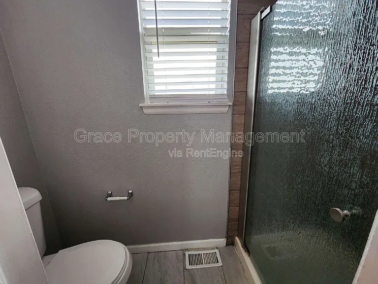 10154 Wyandott Cir N — Photo 19