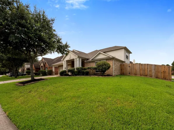2521 Twisting Pine Ct, Kingwood, TX 77345