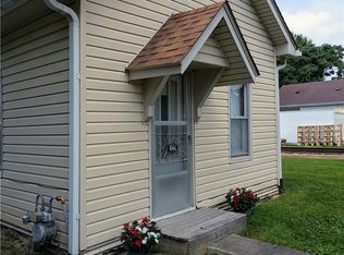 846 E Utica St, Sellersburg, IN 47172