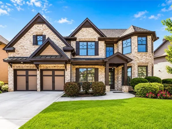 4669 Sierra Creek Dr, Hoschton, GA 30548
