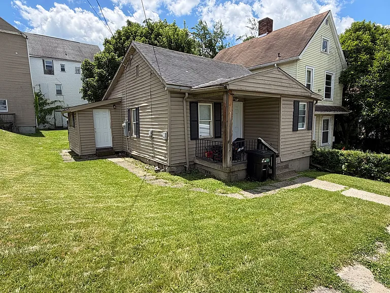 103 Church St — Photo 7