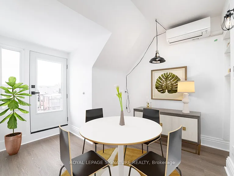 28 Beatrice St #3 — Photo 3