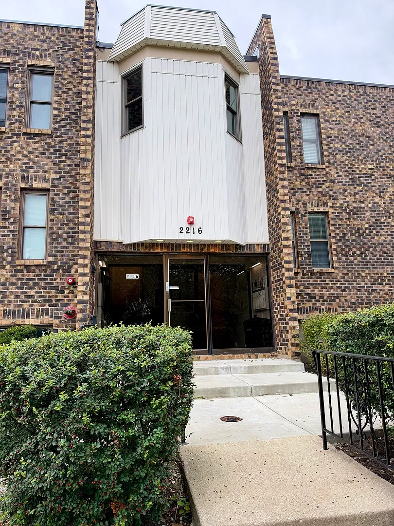 1 bed, 766 sqft, $1,675 — Photo 2