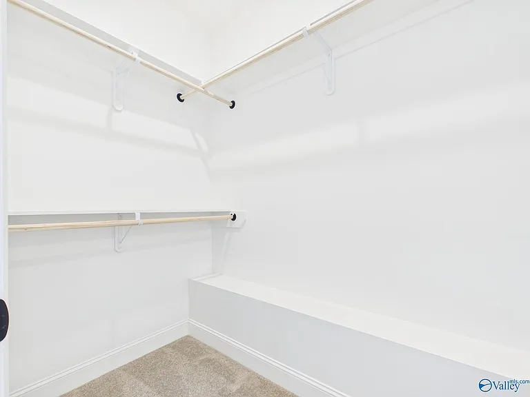 15573 Bees St — Photo 21