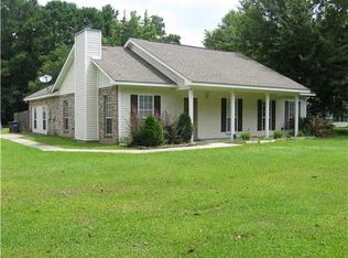 1412 Lagrange Dr, Gautier, MS 39553