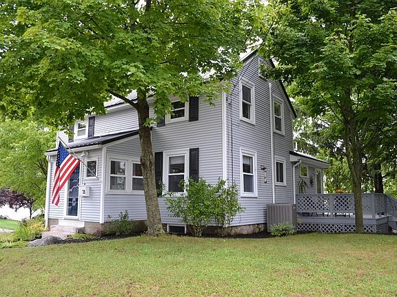 2nd image of 39 Rockhill St