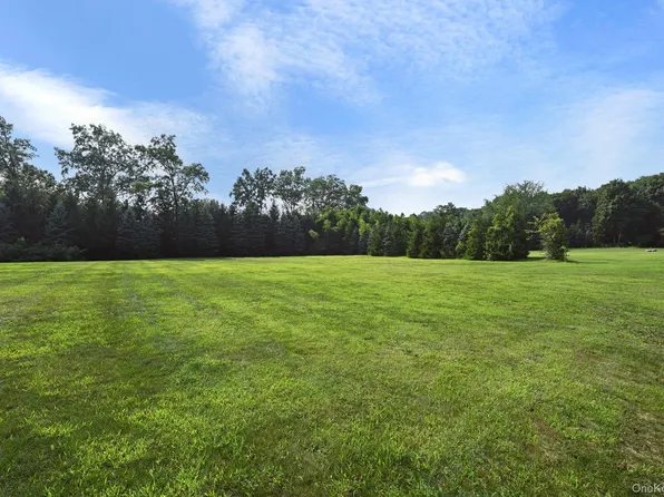 5 Bristol Lane, Purchase, NY 10577