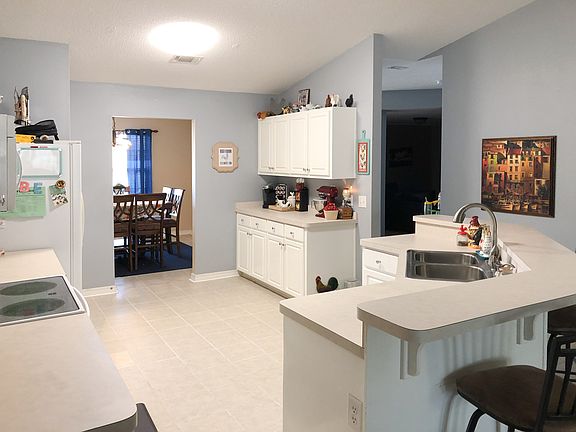 5th image of 1286 Harrison Ave