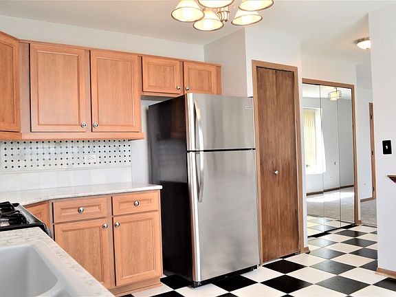 5th image of 357 Winfield Ct #1912-7
