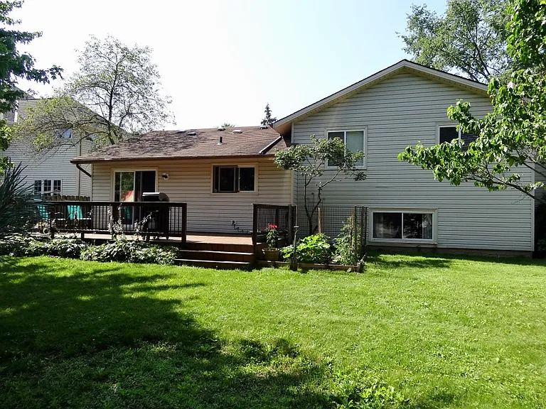 13286 Boston Rd — Photo 28