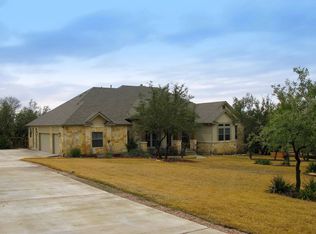 607 Saddlehorn Dr, Dripping Springs, TX 78620