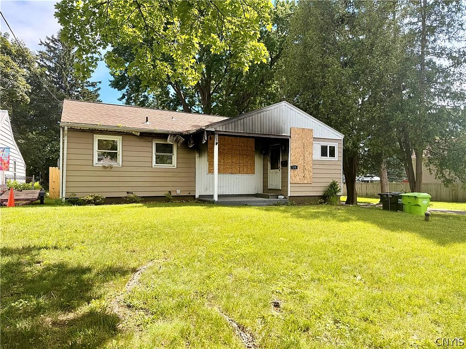 1st image of 140 Campbell Rd