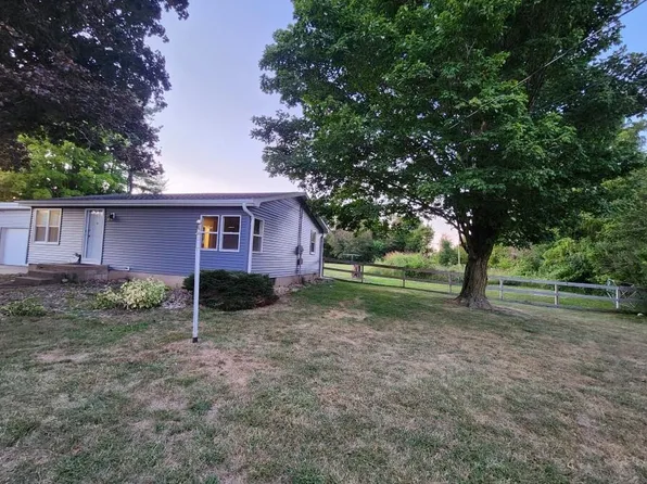 15520 Chapel Hill St, Jones, MI 49061