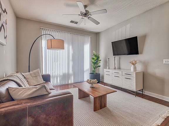 2nd image of 2940 Shumard Oak Dr #2-402