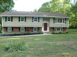 1 Cel Bret Dr, Danbury, CT 06810