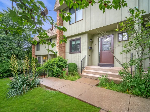 19 Heather Court #19, Cromwell, CT 06416