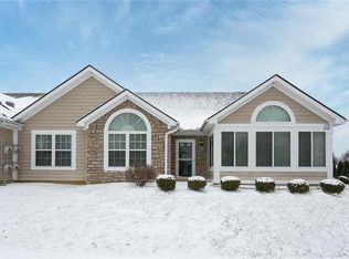 4708 Cobblestone Dr, Tipp City, OH
