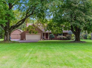 6040 Old Berwick Rd, Bloomsburg, PA 17815