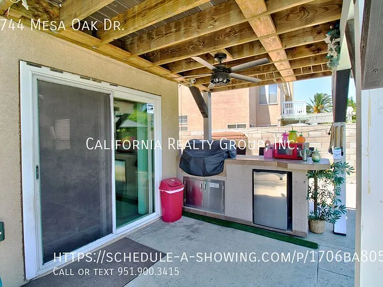 8744 Mesa Oak Dr — Photo 37