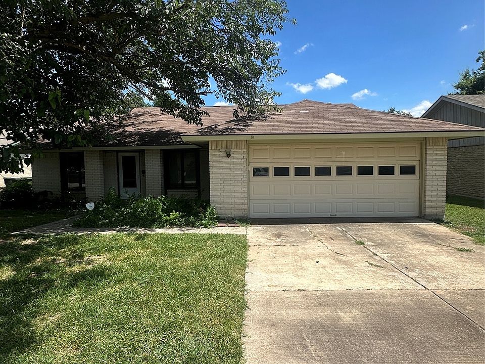 1st image of 416 Meadowhill Dr