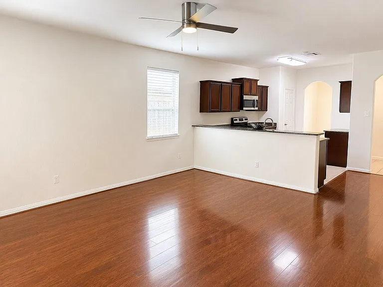 38106 N Sweetwater Cir — Photo 7