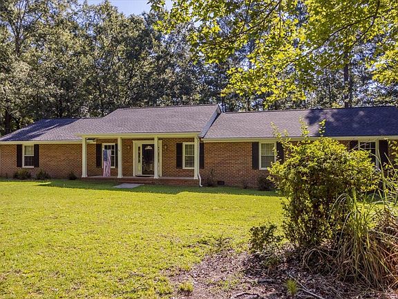 4th image of 1020 Cumberland Drive
