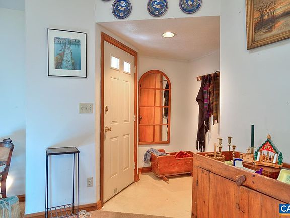 2nd image of 11 Ponderosa Ln