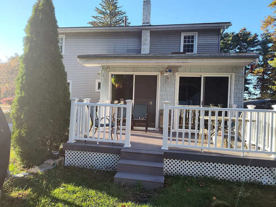 5 Lawrence St #A