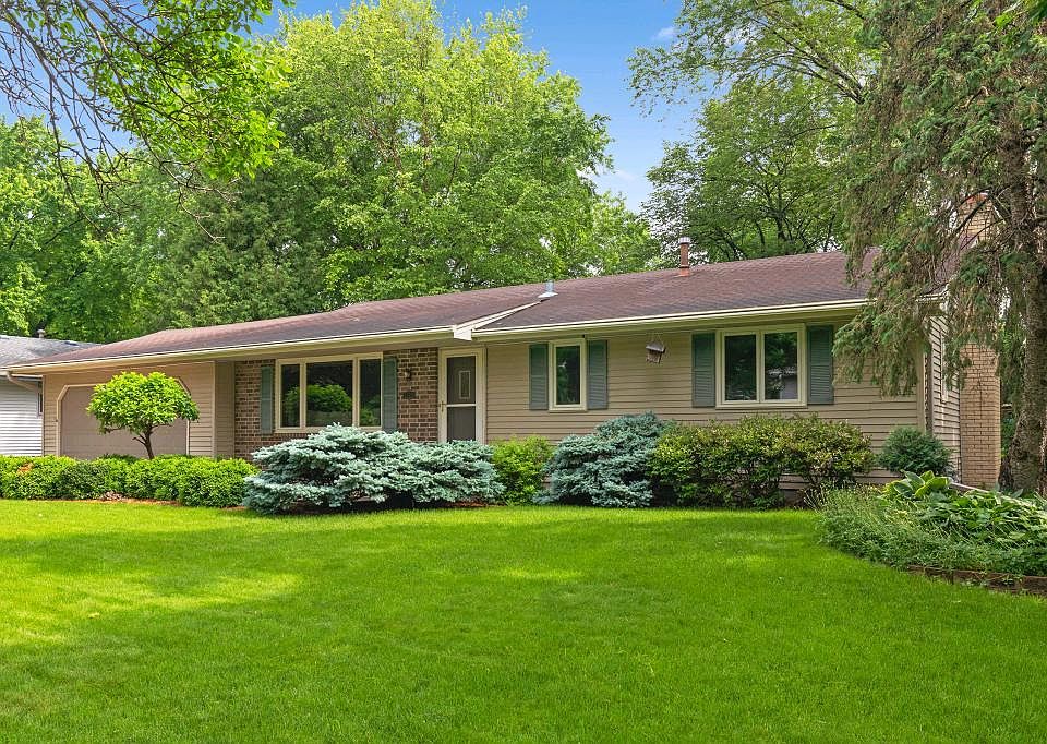 1st image of 11311 Sibley Dr