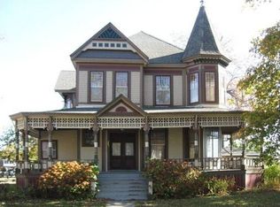 345 N Clark St, Forest City, IA 50436