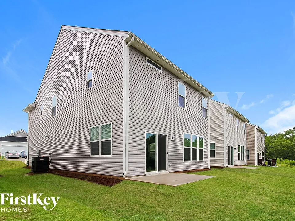 714 Ridgemoor Trl