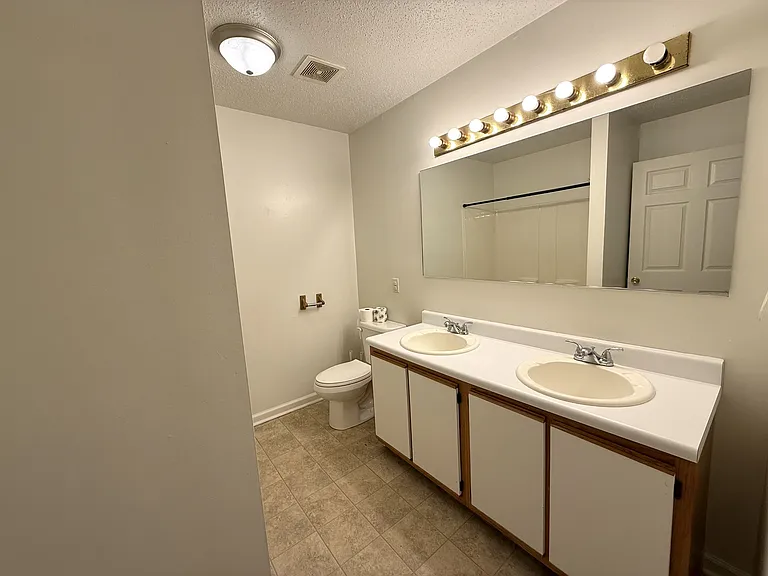 46 Sandalwood Way — Photo 10