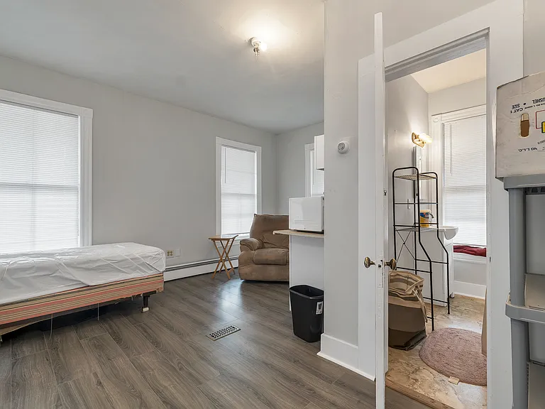 1073 Union Ave #D — Photo 9