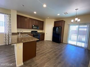 475 Stonegate Meadow Ave, Las Vegas, NV 89178