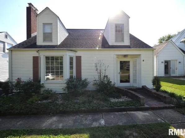 809 Oakland Ave, Mount Vernon, IL 62864