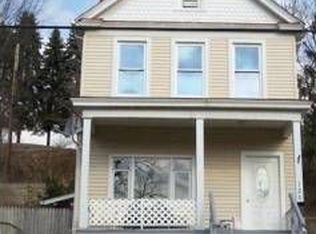 126 Fountain St, Crafton, PA 15205