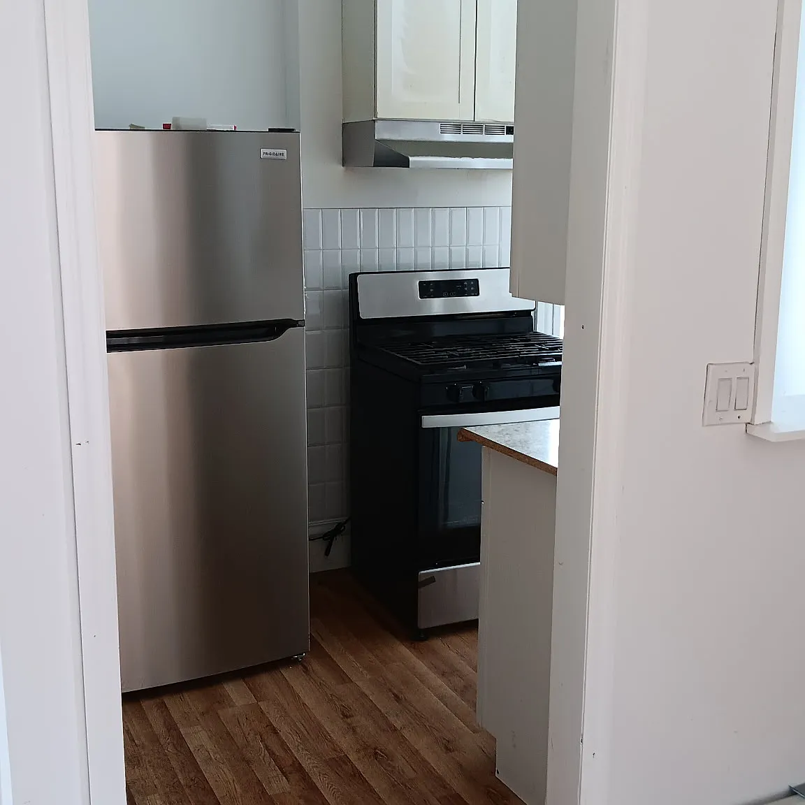 3 bed, 1200 sqft, $1,499 — Photo 3