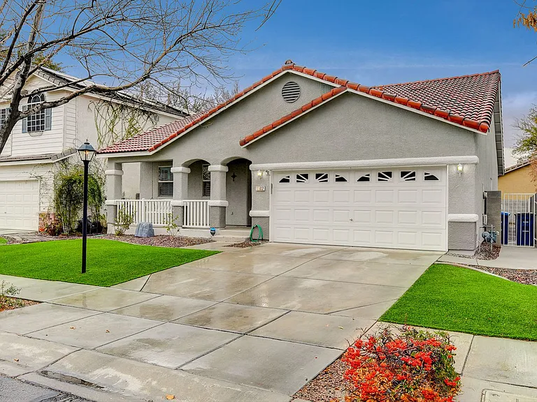 1502 Shadow Haven Ln — Photo 3