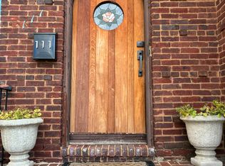 (Undisclosed Address), Lynbrook, NY 11563