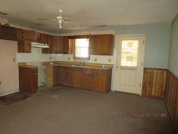 4th image of 204 Birch Dr