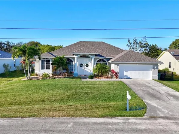 2449 SW Angus Ave, Port Saint Lucie, FL 34953
