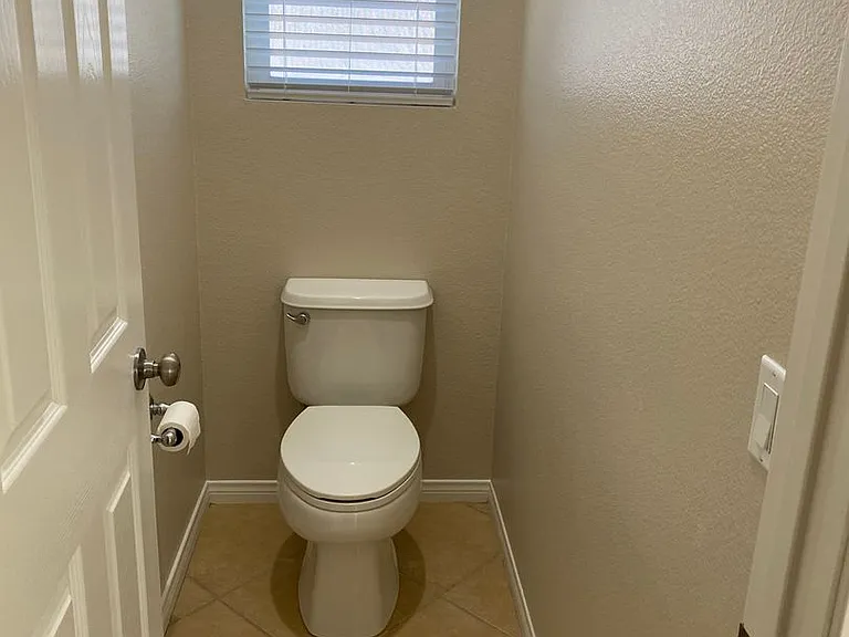 36772 Maxmillian Ave — Photo 33