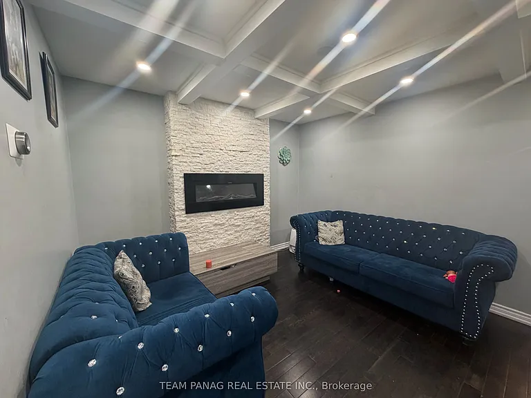 35 Hickorybush Ave — Photo 3