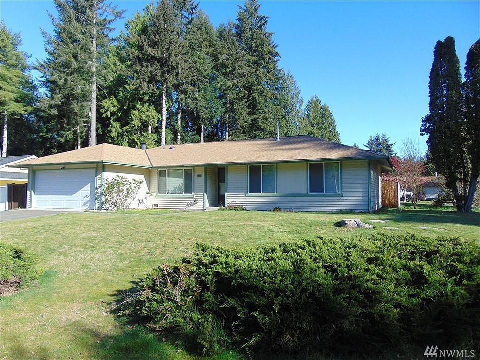1st image of 90 NE Hazelwood Pl